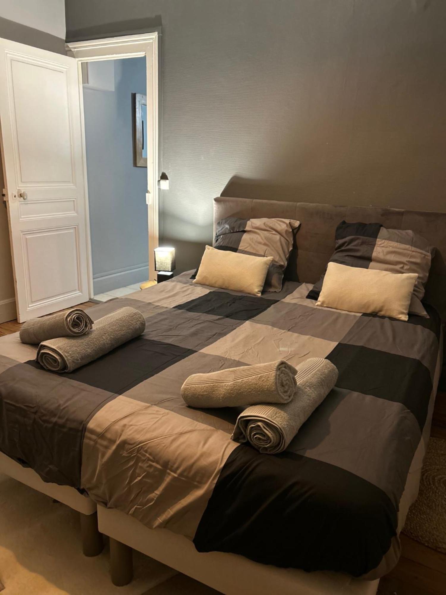 Atelier Voyageur Apartment Шартър Екстериор снимка