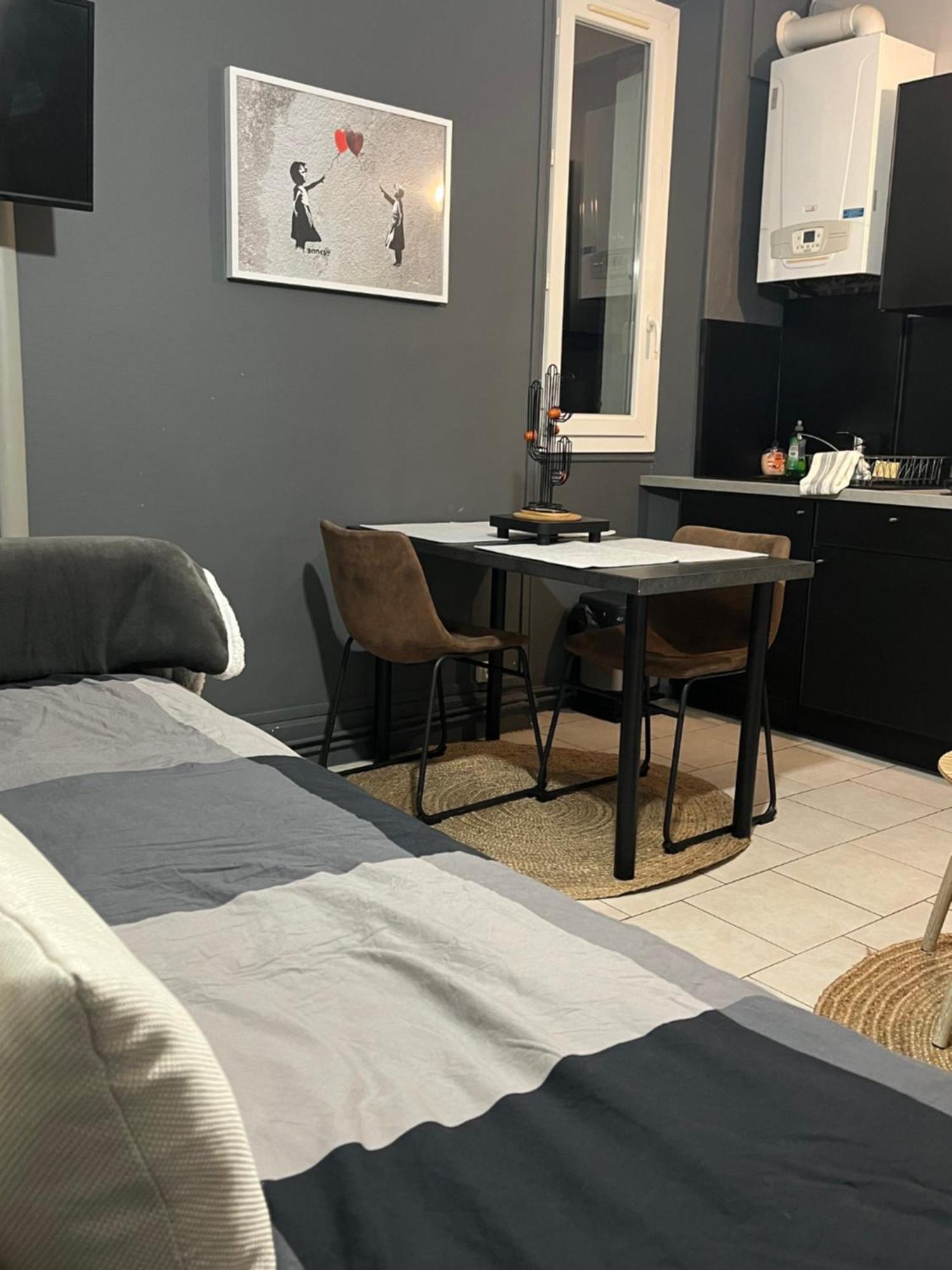 Atelier Voyageur Apartment Шартър Екстериор снимка